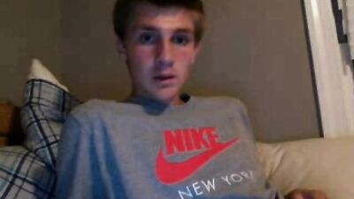 Young Cocky Twink Web-Cam Solo - Cumming Online!