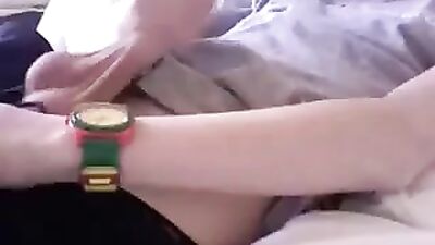 One-Handed Amateur Cum Shots - A Hot New Discovery!