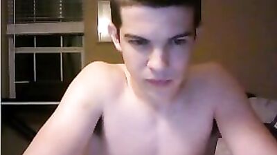 Take my ass twink boy sexy cam! Explore the hottest amature solo ass play with a young and sexy stud in this new gay porn video!