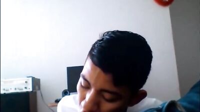 Swallow Even if You Dont Like: Amateur Cum Shots and Handjobs