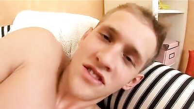 Big Bareback Cock Ripping Dat Azz Up - The Ultimate Gay Porn Experience