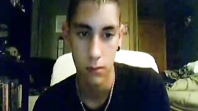 Gay Porn Pretty Face on Cam: Amateur Big Cocks Bisexual