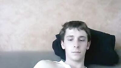 Young Dutch Cumshot: Amateur Handjob Exposure