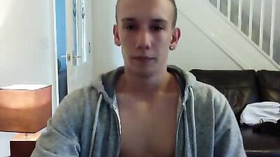 Blond Muscle Cutie Cumshots - Amateur Edition