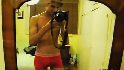 Show-Me Showdown: Amateur Cum Shots in the Bathroom!