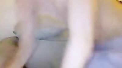 Finger in her ass - Young sexis anal tease!