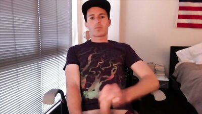 Gay Solo Handjob Adventure at the Office!