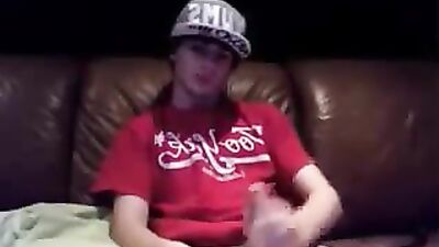 Hung & Hard Twink: The Ultimate Gay Porn Experience - Explore the sensual world of twinks in this exciting video!