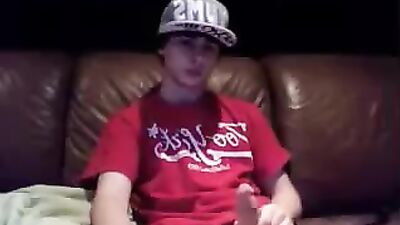 Hung & Hard Twink: The Ultimate Gay Porn Experience - Explore the sensual world of twinks in this exciting video!