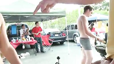 Blowjob Paradise: Big & Hot Cock Oral Public Outside!