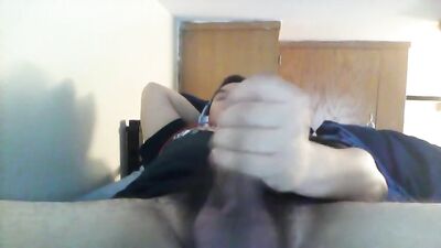 Twin Cumshot Dorm Room Orgy! (Twinky Wanks nd Cums on the Bunk!)
