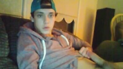 Peacefully at Home Webcam: Amateur Cum Shots Handjobs