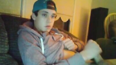 Peacefully at Home Webcam: Amateur Cum Shots Handjobs