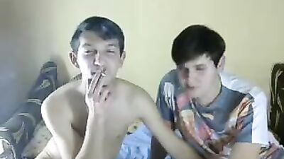 Gay Porn: Brothers Cumshots Action Amateur