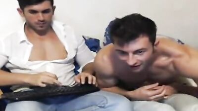 Muscle Boys Hard Fuck! Bareback and Blow Cam Action!