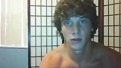 Cigar Cumming Amateurs: A Smoking Hot Experience!