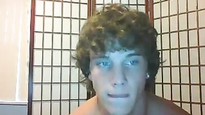 Cigar Cumming Amateurs: A Smoking Hot Experience!