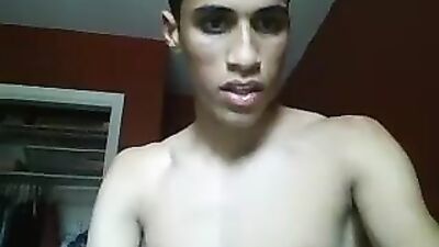 Chameleon Cum Play - Exposing the Amateur Inside You!