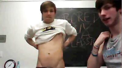 Cam4 Showoff Flirtatious Temptation