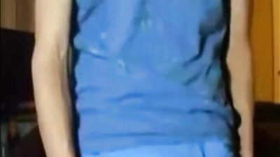 Latino Amateur Cumshots: Big Load Camshow!