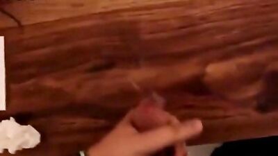 Wet Wank Amateurs Big Cocks: Tenns Next Level Cum Shot!