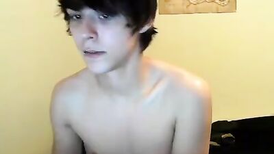 Young Adonis Hot Web-Cam Handjob!