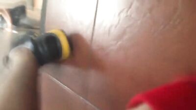 Blowjob on the stairs - Amateur Asian Cum Shots!