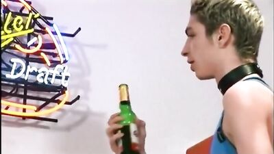 French Bar Frenzy: Amateurs in Action with Ass Play