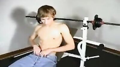 Lovely Sammy Cum Shots Solo - A Gay Porn Adventure!