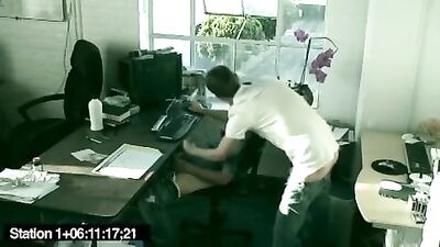 Office Fucking: Amateur Bareback Voyeur