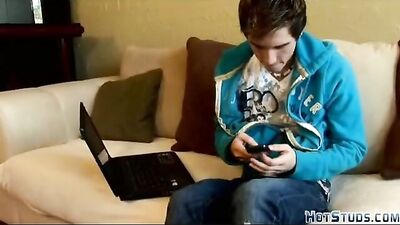 Gay Porn: Br555 Cody and Roxys Service Seduction