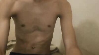 Amateur Solo Handjob: The Ultimate Gay Porn Experience