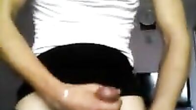 Young Amateurs Cumshots: Hot Masturbation Adventures!