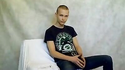 Shy Cummers Delight: Big Cock Amateur Cums!