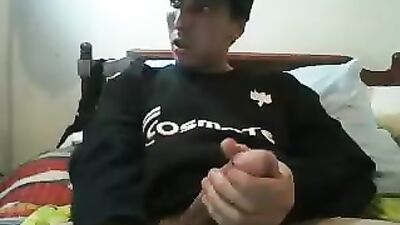 Gay Porn - Big Fat Cocks Handjob Featuring Amature Size Males