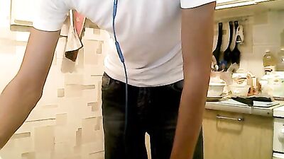 Gay Pride: Homecoming Cumshots and Handjobs!