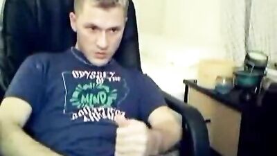 Cum on my face: Amateur Webcam Cumshots