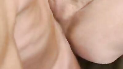 Gay Officers Compelling Discovery - Exposing Raw Passion!