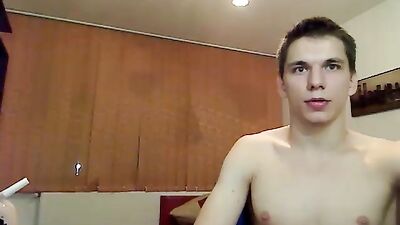 Well Done Guy Cumshots Handjob: A Gay Porn Adventure!