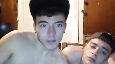 Gangbang Amateurs: By Webcam Sex Friends - Action Cum Shots