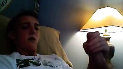 Handjobs with The Lamp: Amateur Cum Shots