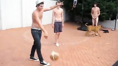 Gay Hoopers: Naked Basketball Amateurs in Public Outside