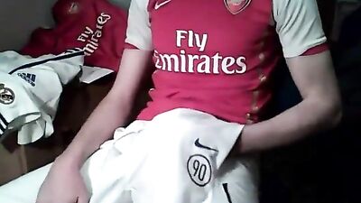 An Arsenal Player Cumshots Handjobs: The Ultimate Gay Porn Experience!