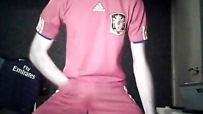 Spanish Cumshot Amateurs: No Holding Back!