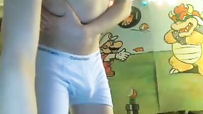 Tommy Hilfigers Web-Cam Solo: Unleashing Desires