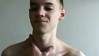 Blonde Smoothie Web Cam Solo: A Cuties Hot Show