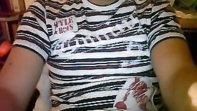 Gay Bosss Shy Masturbation in the Office - A Handjob Web-Cam Solo!