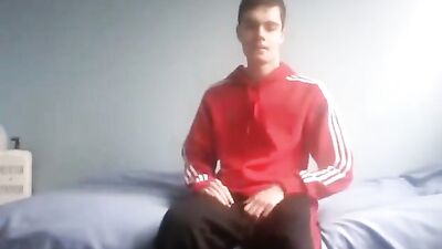 Young Handsome Greets and Masturbates! - Amateur Cum Shots Handjob