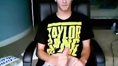 Gay Porn: Taylors Web-Cam Solo Handjob Adventure!