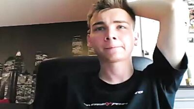 Young Hunks Cum-Drenched Handjob and Ass Show!